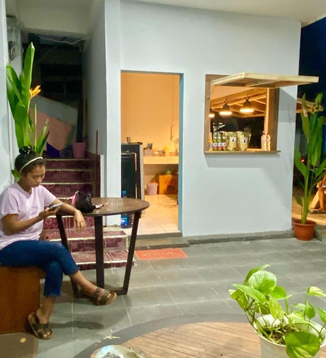 Komodo Indah Hotel