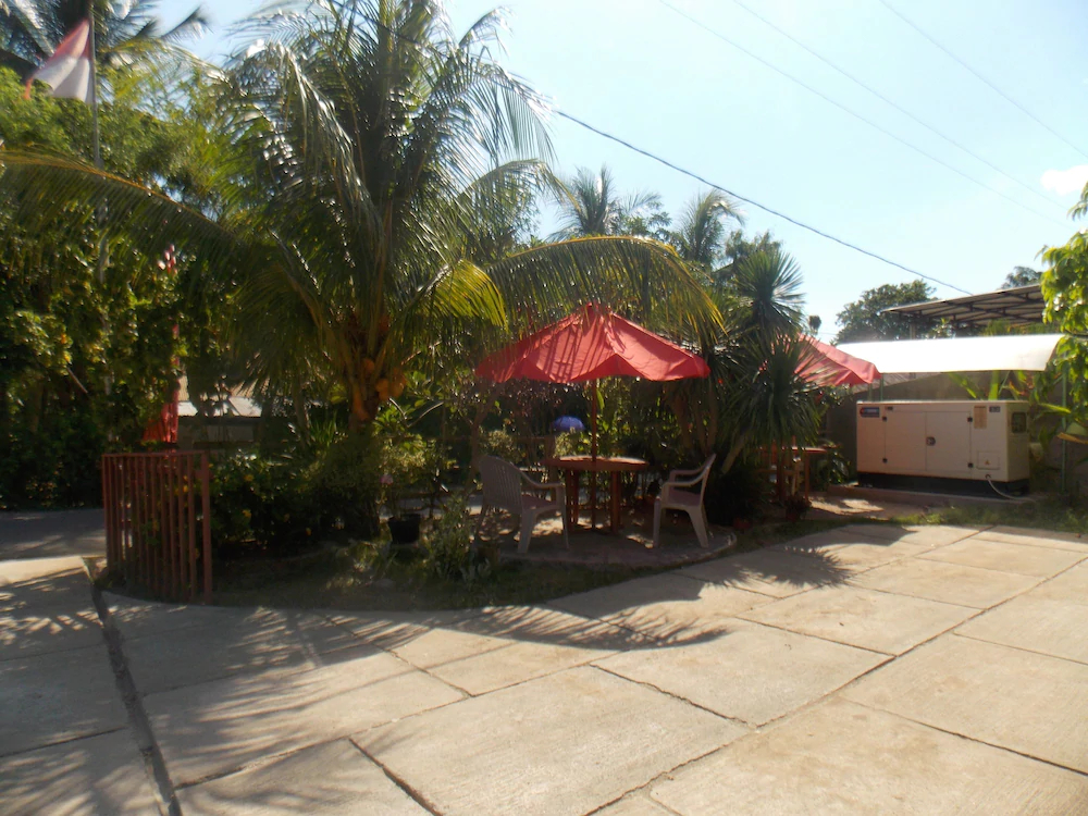 Komodo Lodge