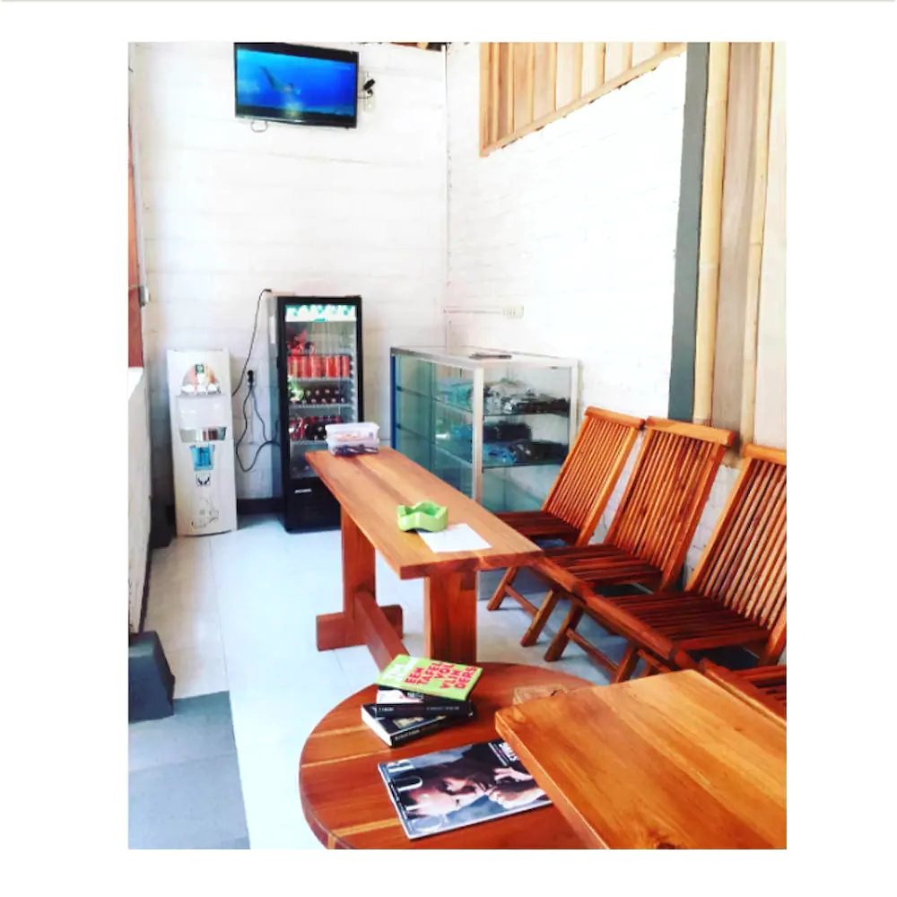 Komodo Lodge