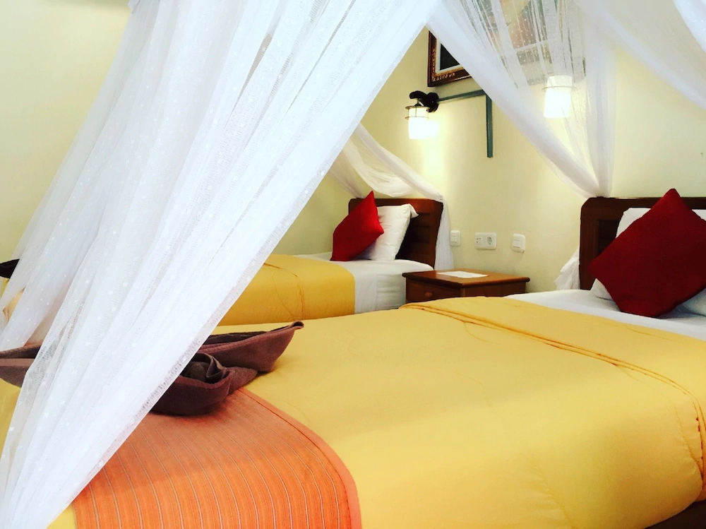 Komodo Lodge