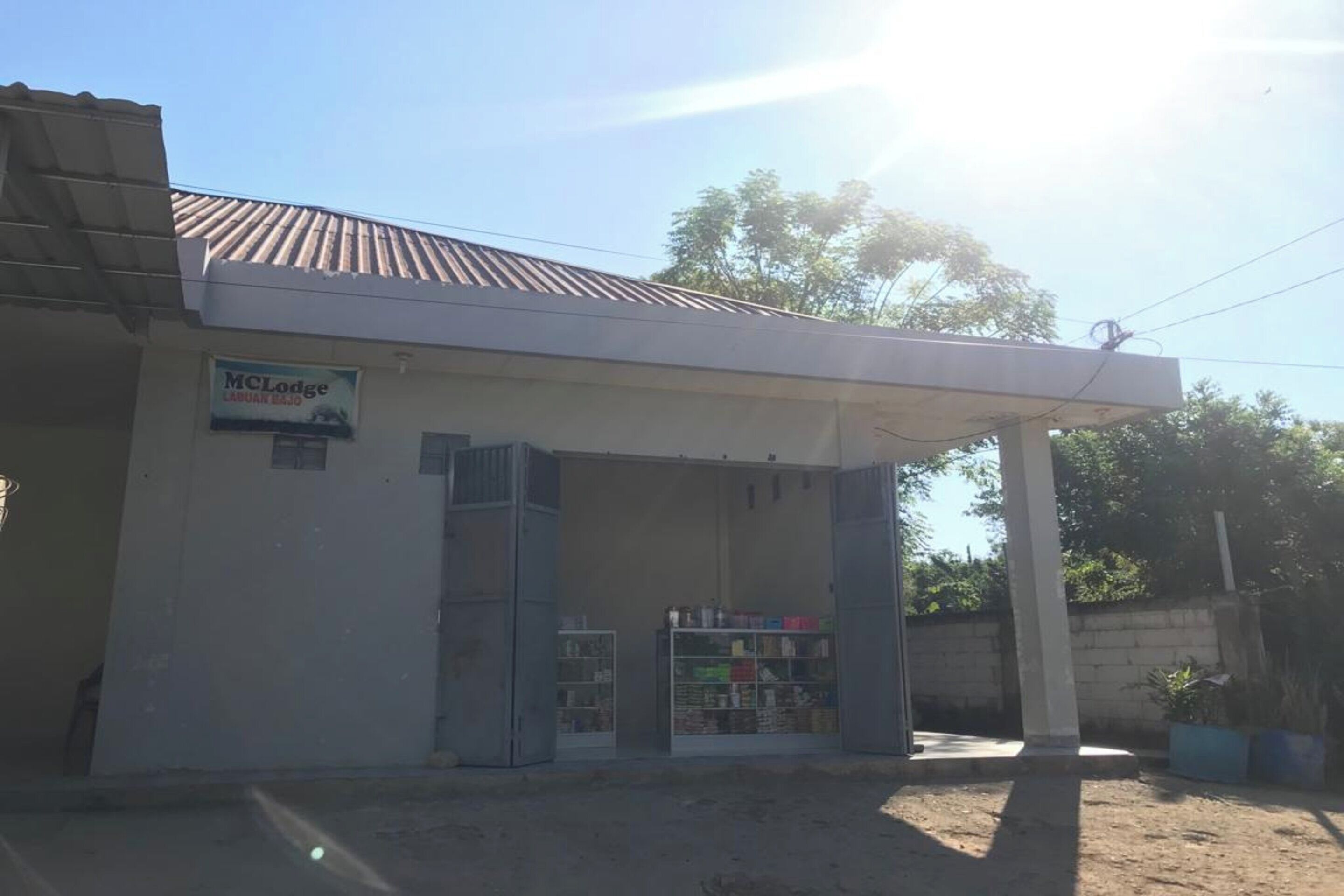 Penginapan Mc Lodge By OYO
