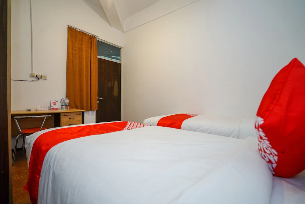 Bravo Residence by OYO Rooms