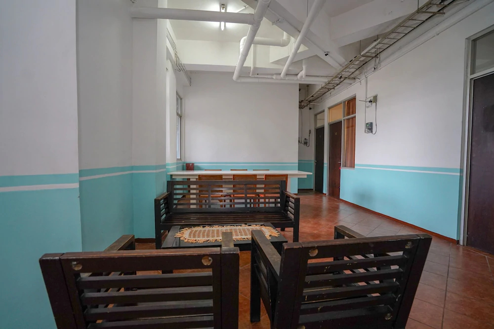 Bravo Residence by OYO Rooms