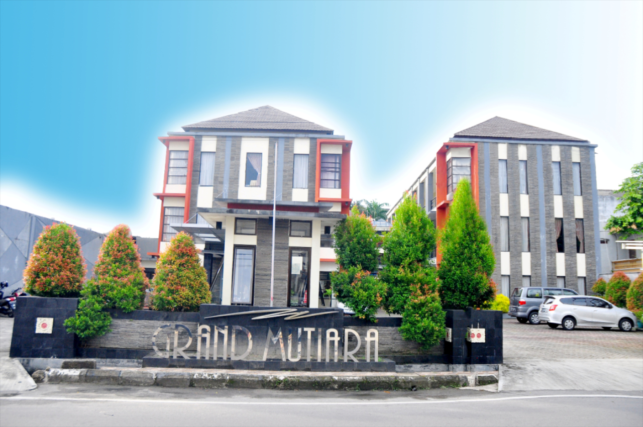 Grand Mutiara