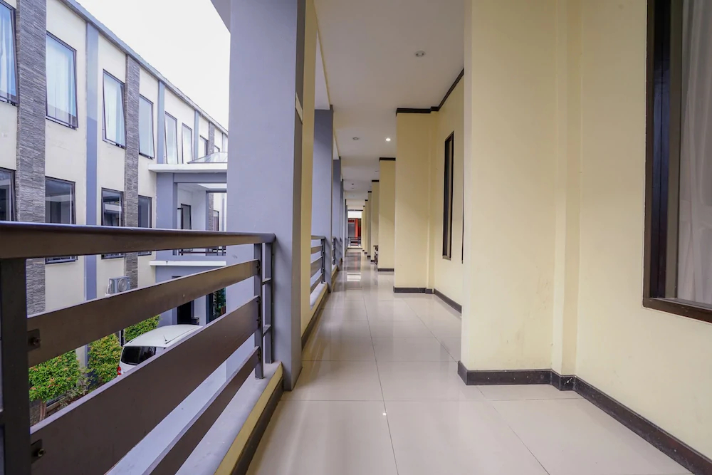 Grand Mutiara Hotel by OYO Rooms