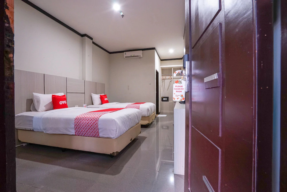 Grand Mutiara Hotel by OYO Rooms