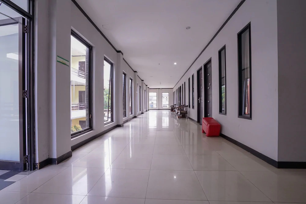 Grand Mutiara Hotel by OYO Rooms