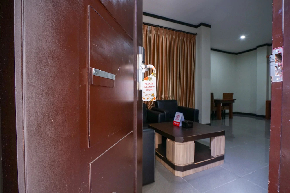 Grand Mutiara Hotel by OYO Rooms