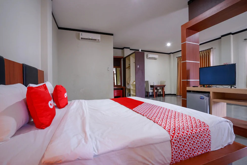 Grand Mutiara Hotel by OYO Rooms