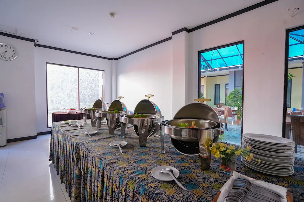 Grand Mutiara Hotel by OYO Rooms