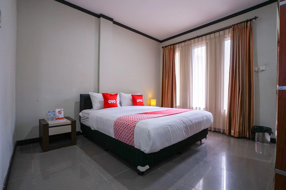 Grand Mutiara Hotel by OYO Rooms