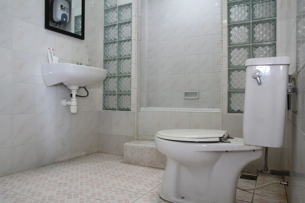 Hotel Grand Sabrina by OYO Rooms