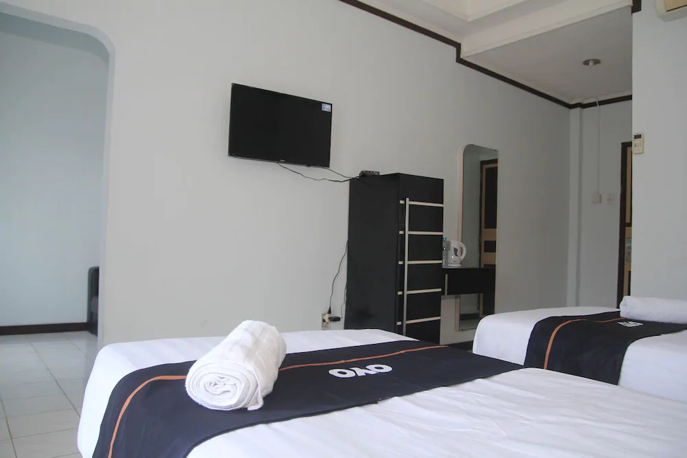 Hotel Grand Sabrina by OYO Rooms