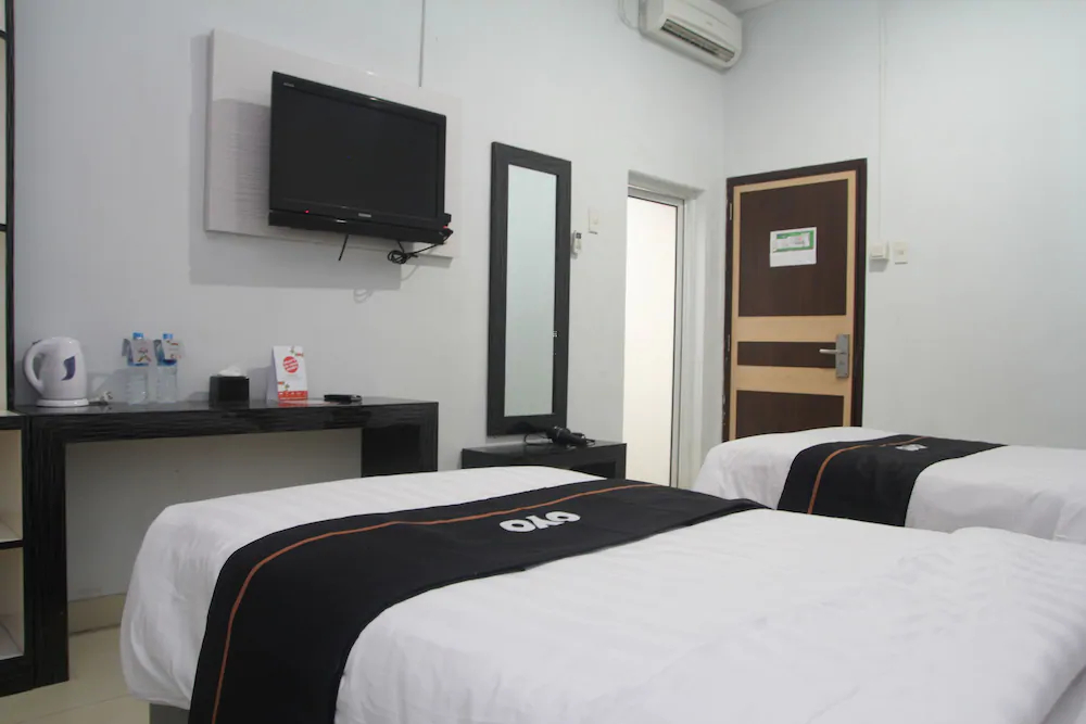 Hotel Grand Sabrina by OYO Rooms