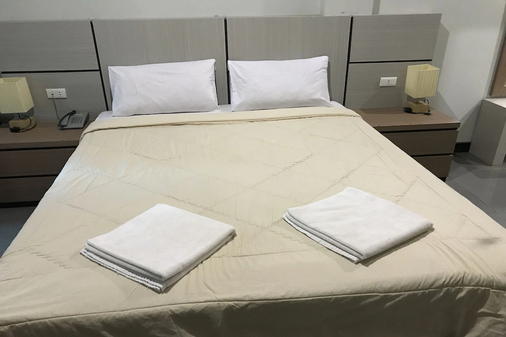 Hotel Grand Sabrina by OYO Rooms
