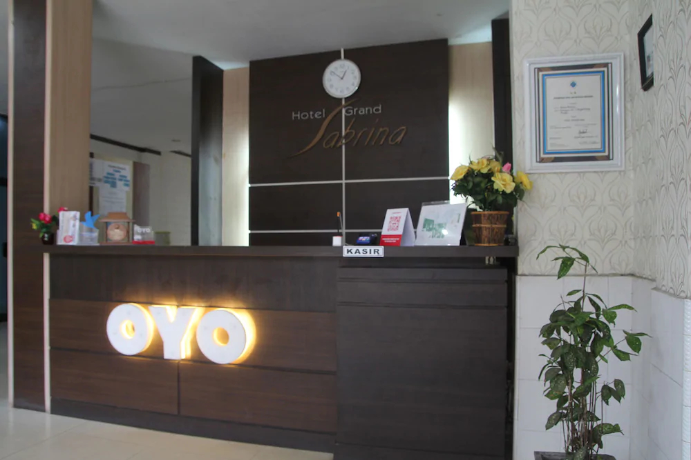 Hotel Grand Sabrina by OYO Rooms