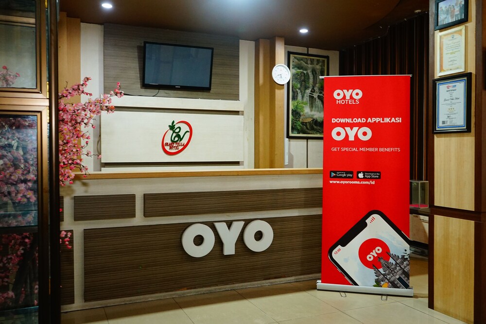 OYO 629 Grand Vella Hotel