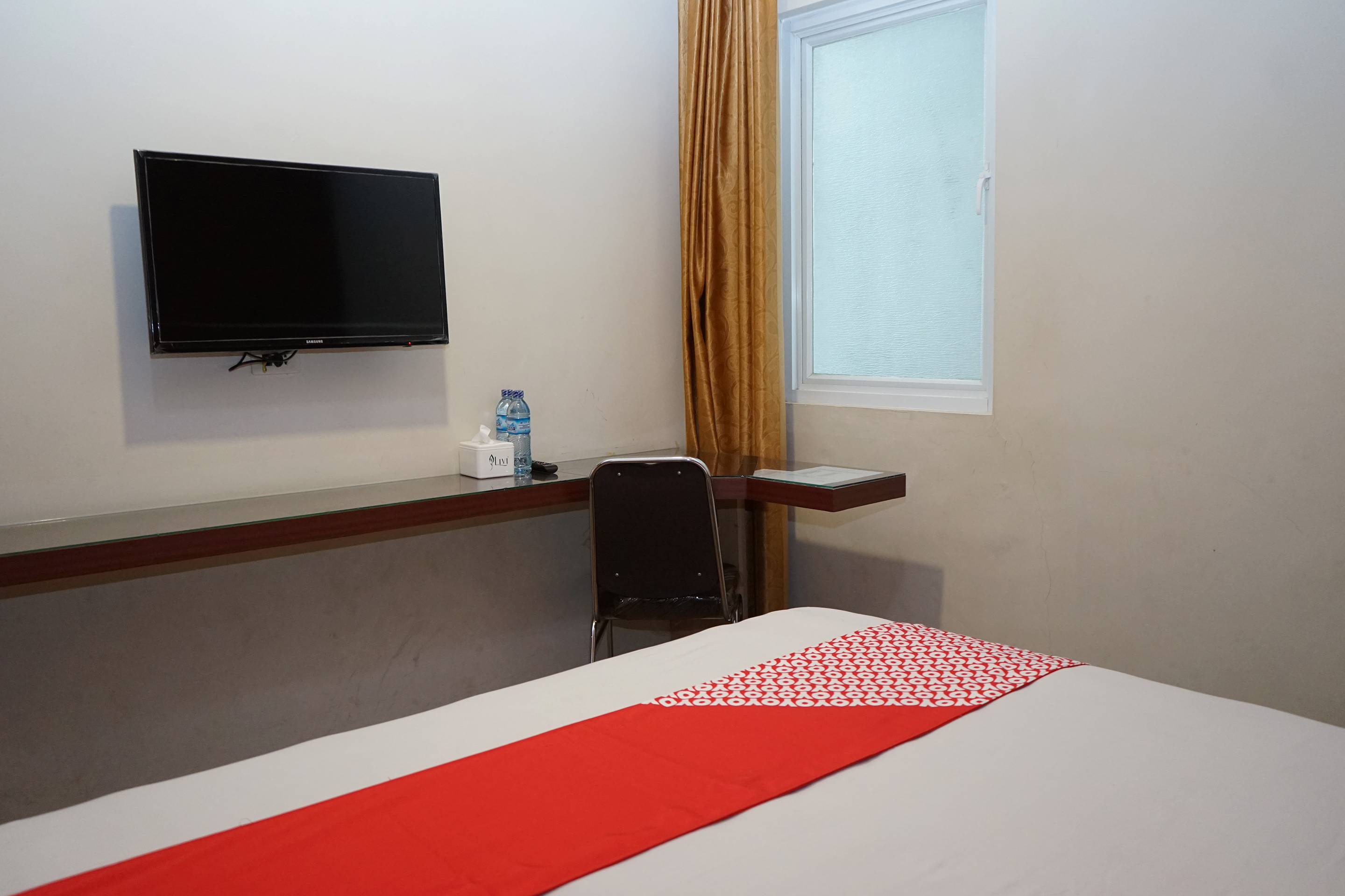 Ren'z Hotel BY OYO Rooms