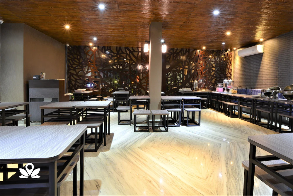 Shakti Hotel
