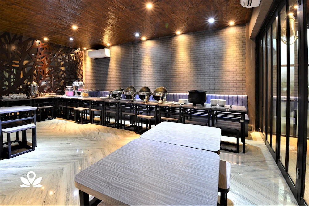 Shakti Hotel