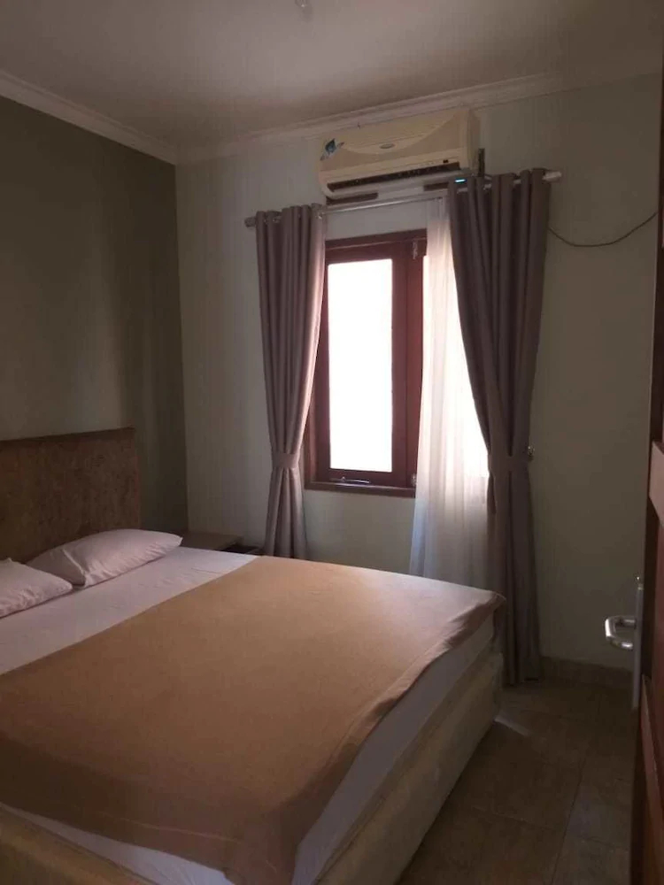 Anyer Palazzo by SKH