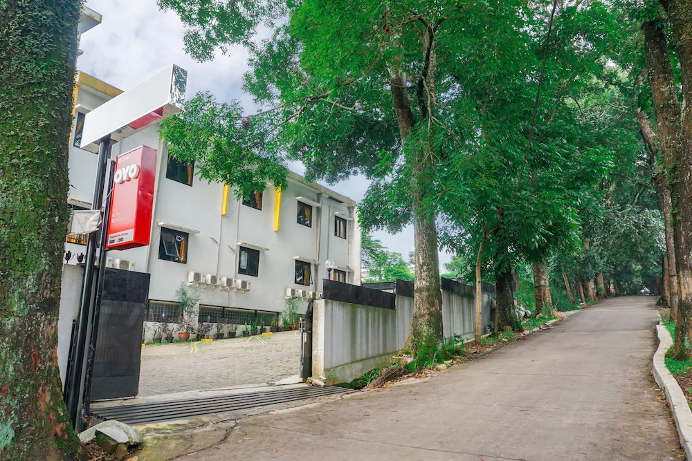 Alvin Residence by OYO Rooms