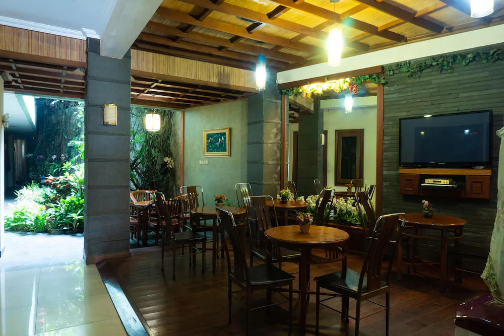 Ardellia Hotel By OYO Rooms