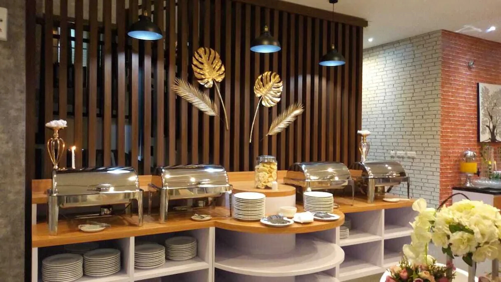 Are You And I Bed & Breakfast