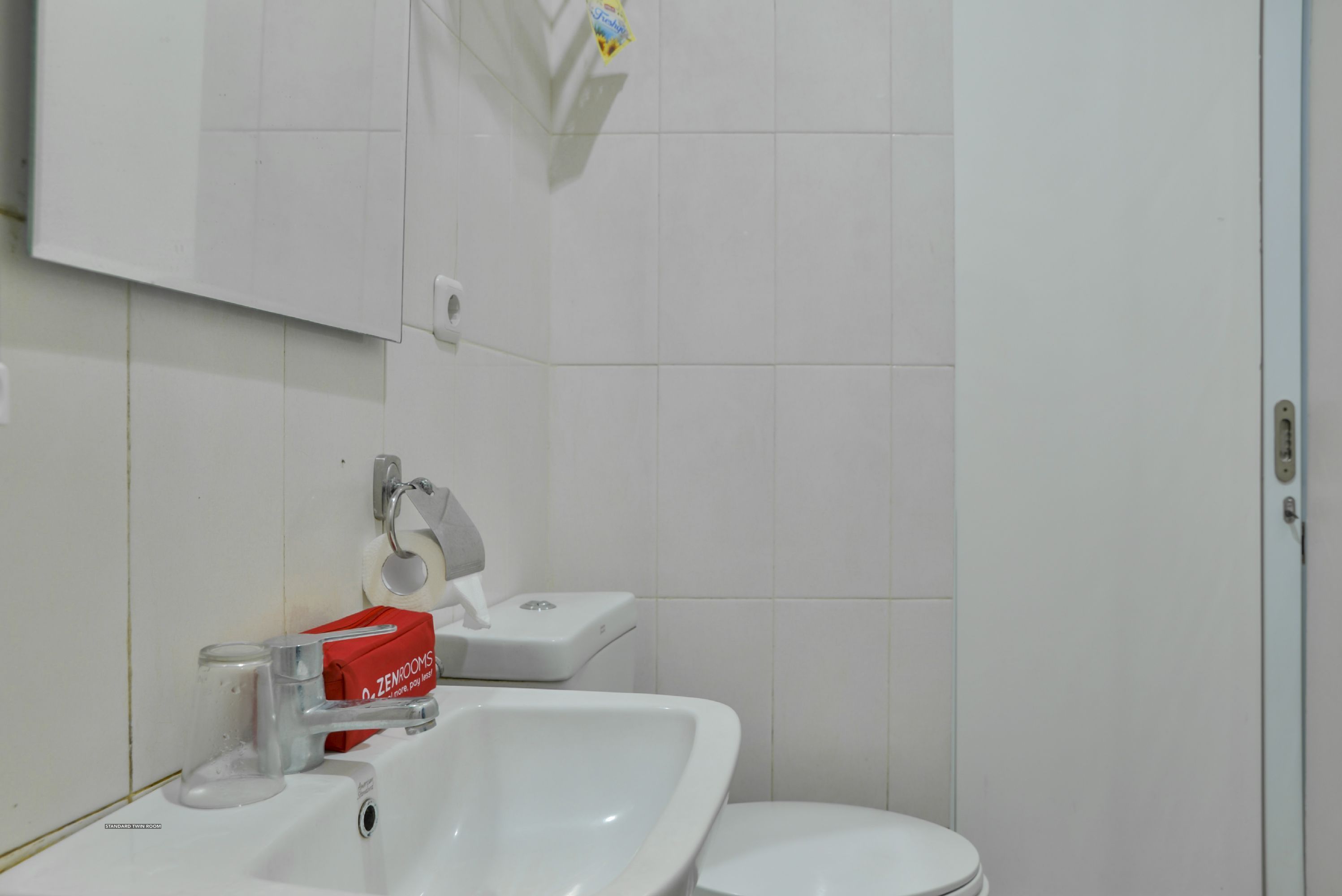 Asoka Inn Bandung by ZEN Rooms