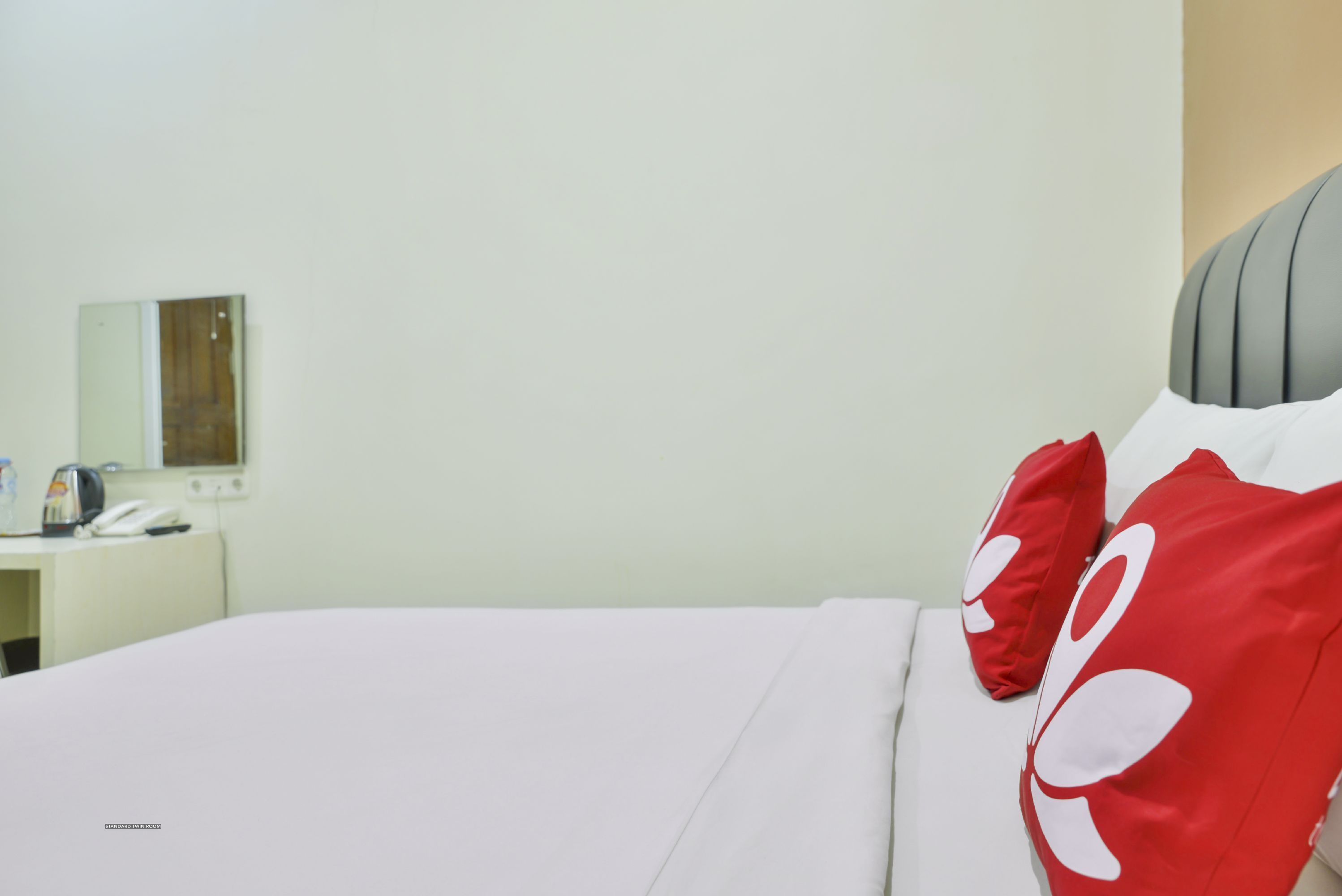 Asoka Inn Bandung by ZEN Rooms