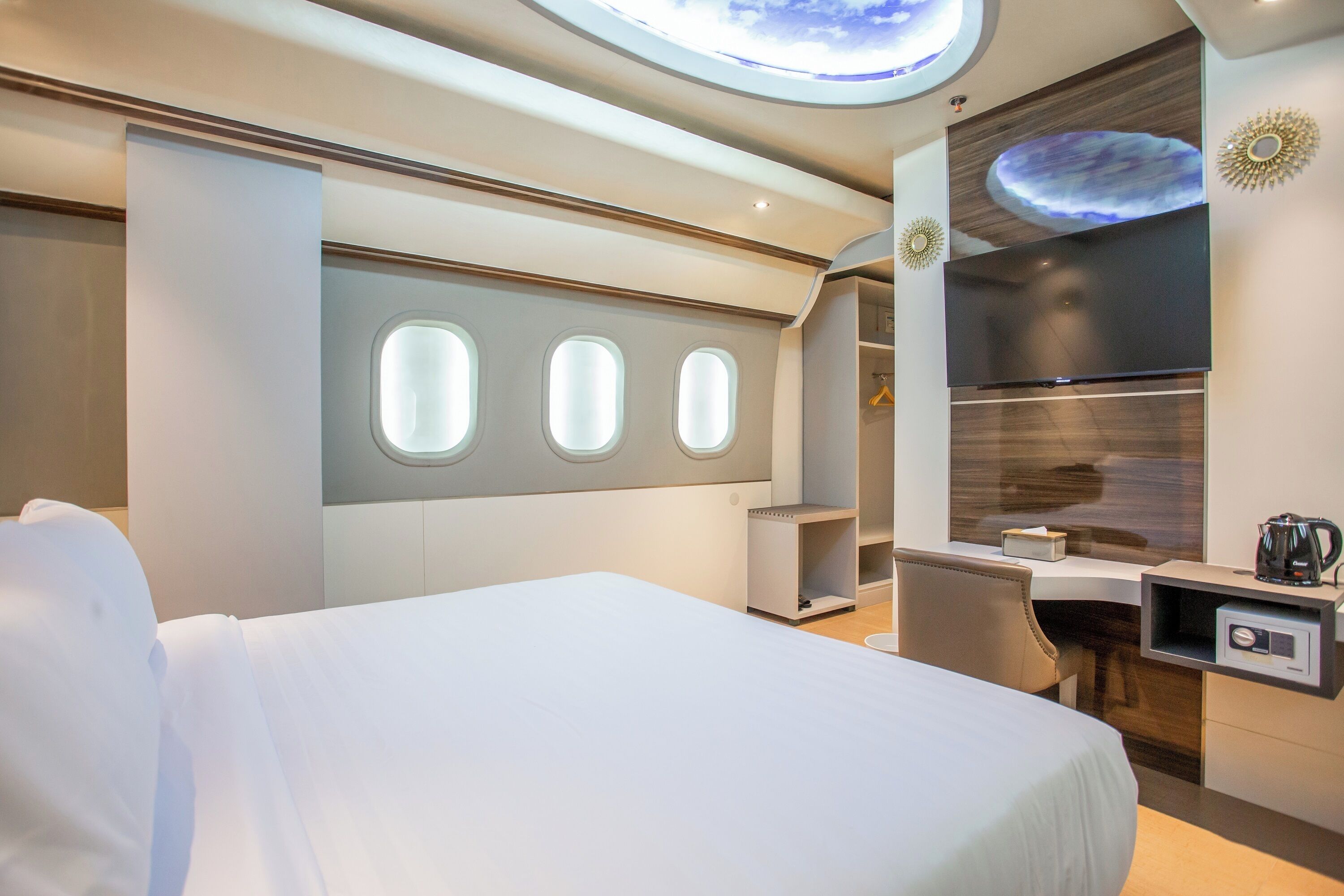 Avery de'Grand City Hotel Bandung