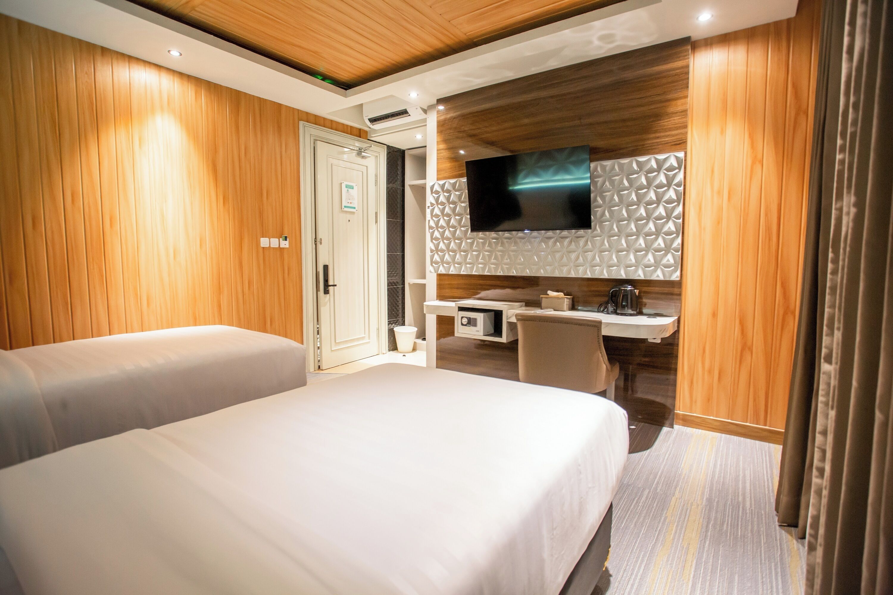 Avery de'Grand City Hotel Bandung