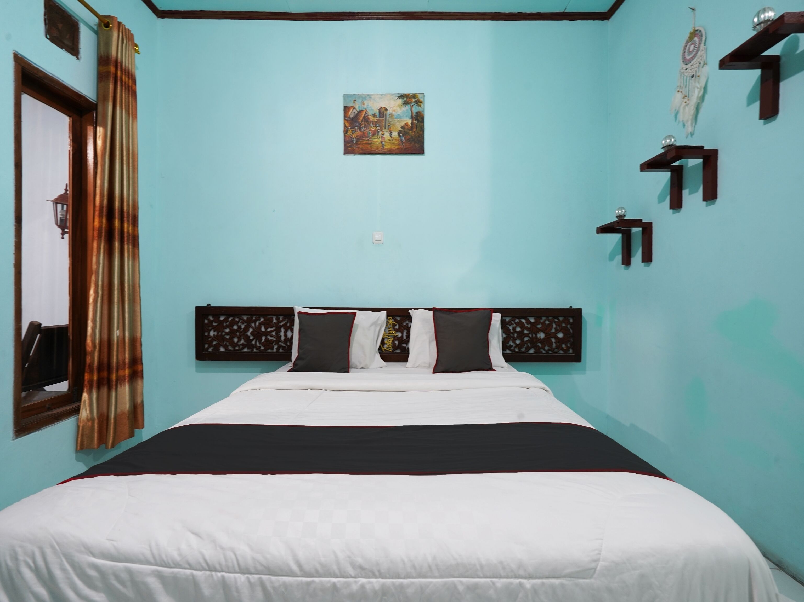 Capital O 93262 Hotel Cherish 2