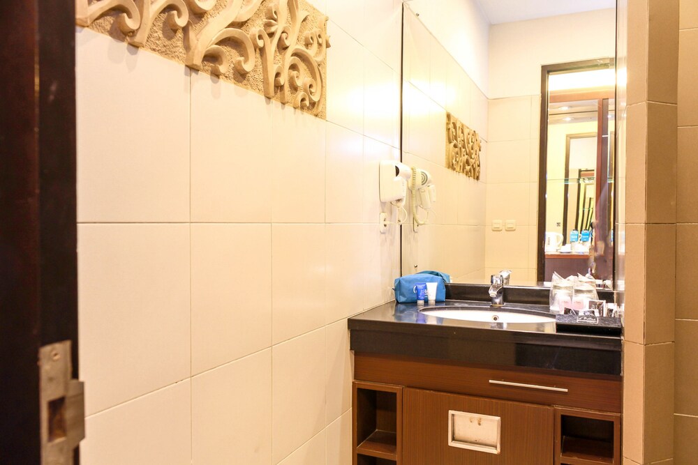 Hotel Santika PasirKaliki