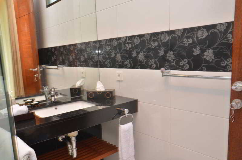 Emerald Hill Resor Dago Pakar