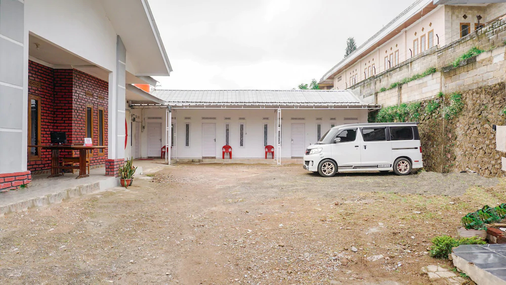 Cempaka Homestay by OYO Rooms