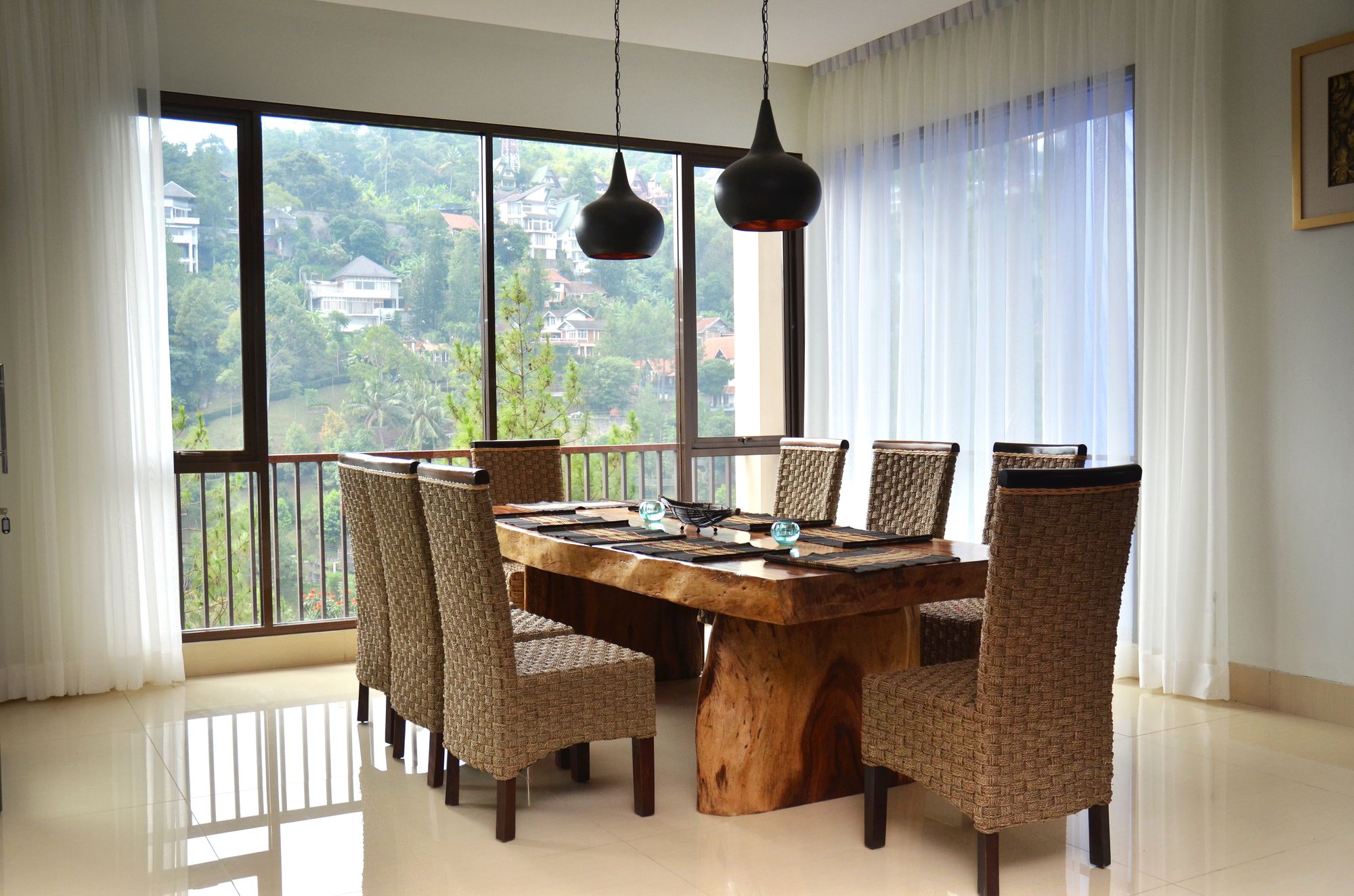 Spring Hill Resor Dago Pakar