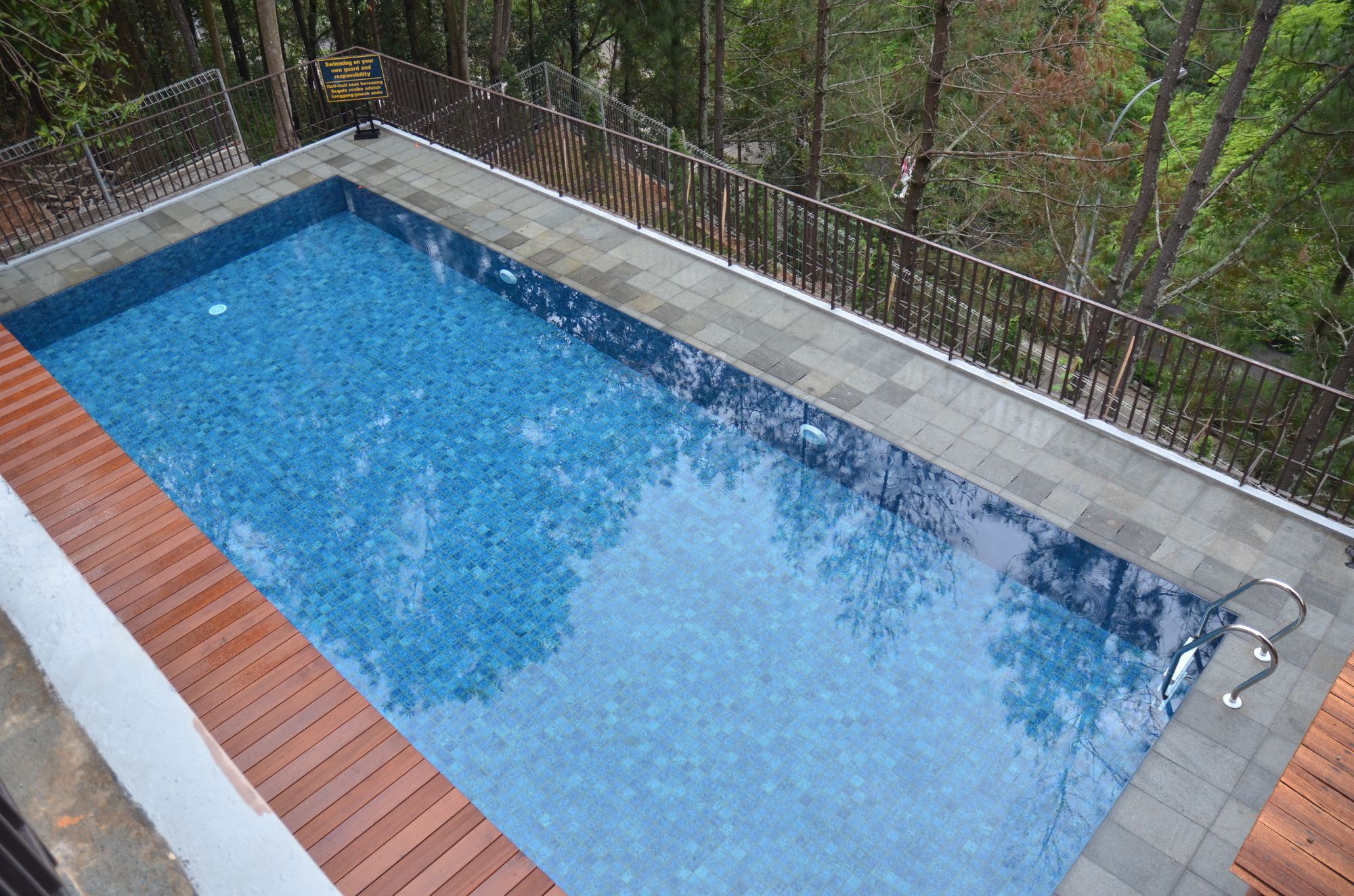 Spring Hill Resor Dago Pakar