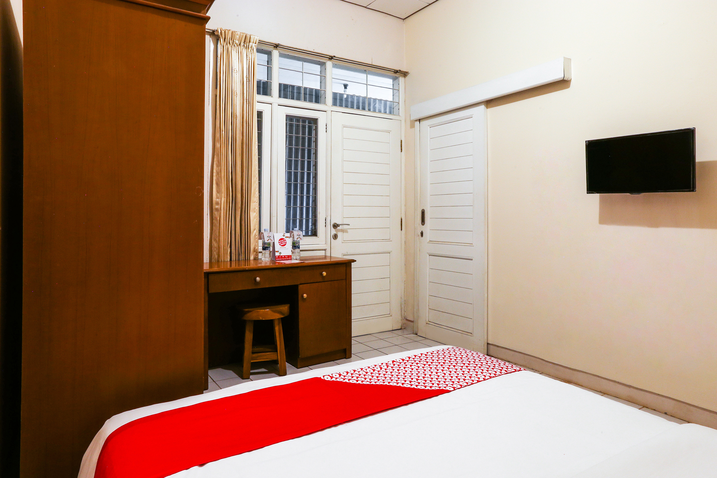 Cisitu Valley Villa By OYO Rooms