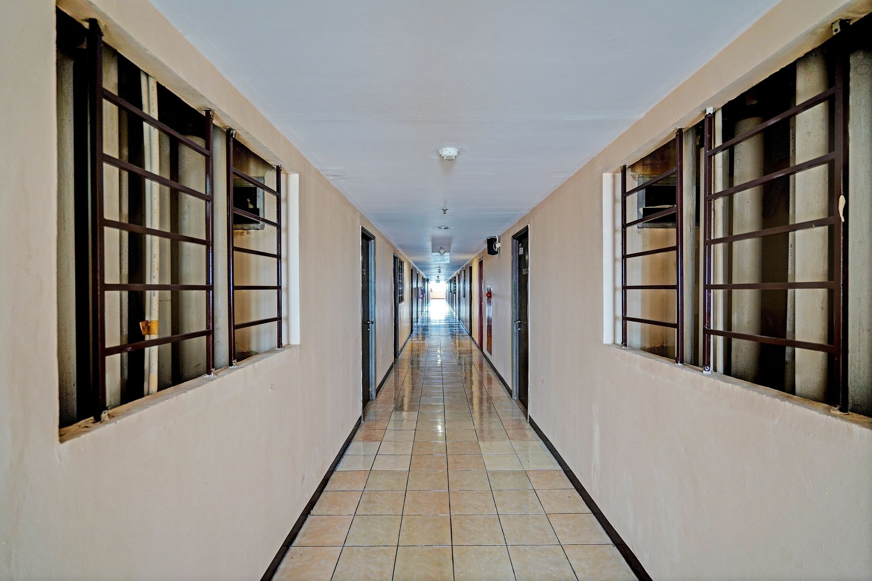 Collection O Apartemen The Suite Metro By Sultan Property II