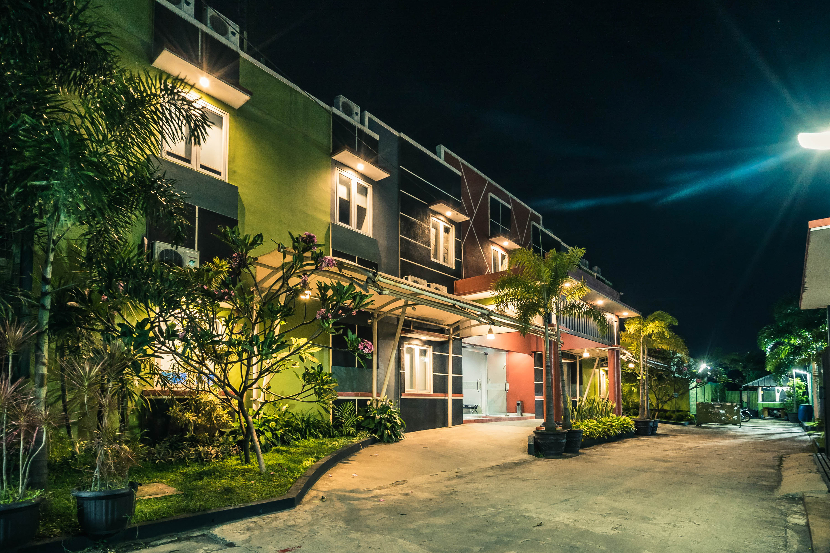 Dekayakini by OYO Rooms