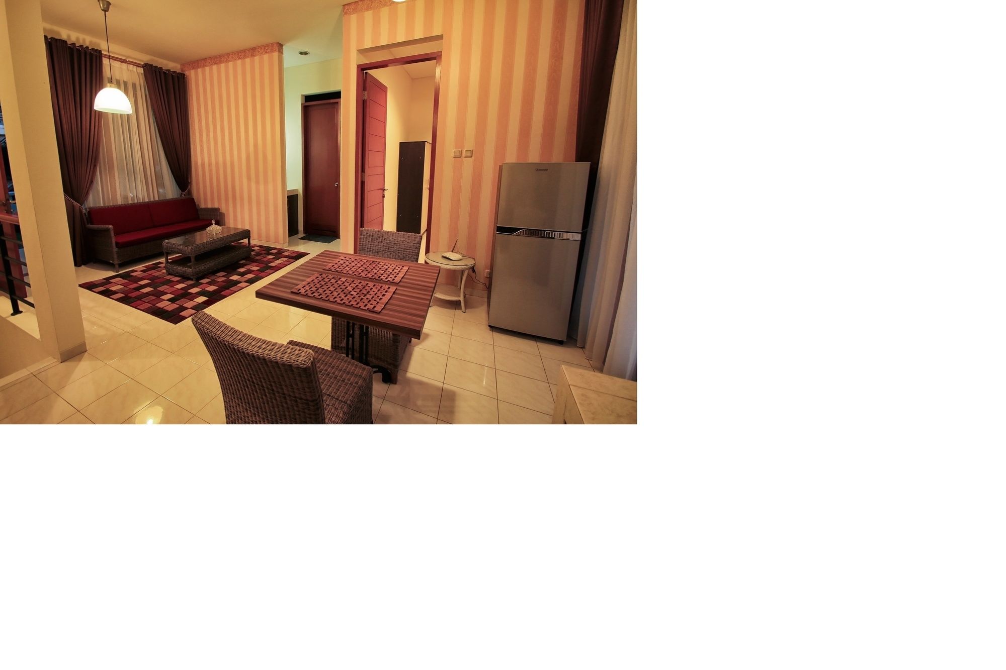 De Reiz Villa Mawar Syariah