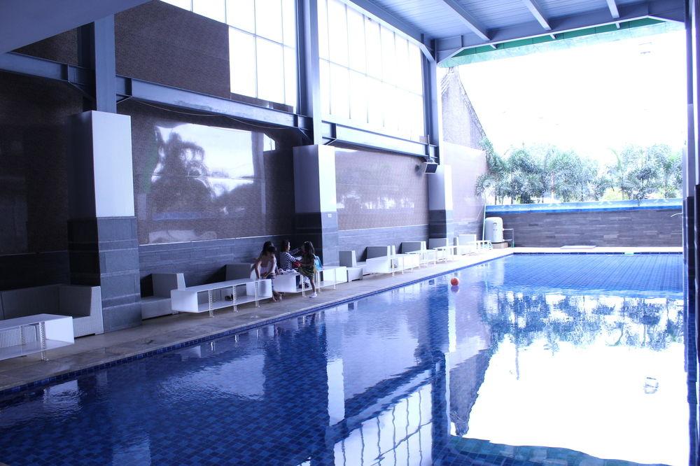 El Cavana Hotel