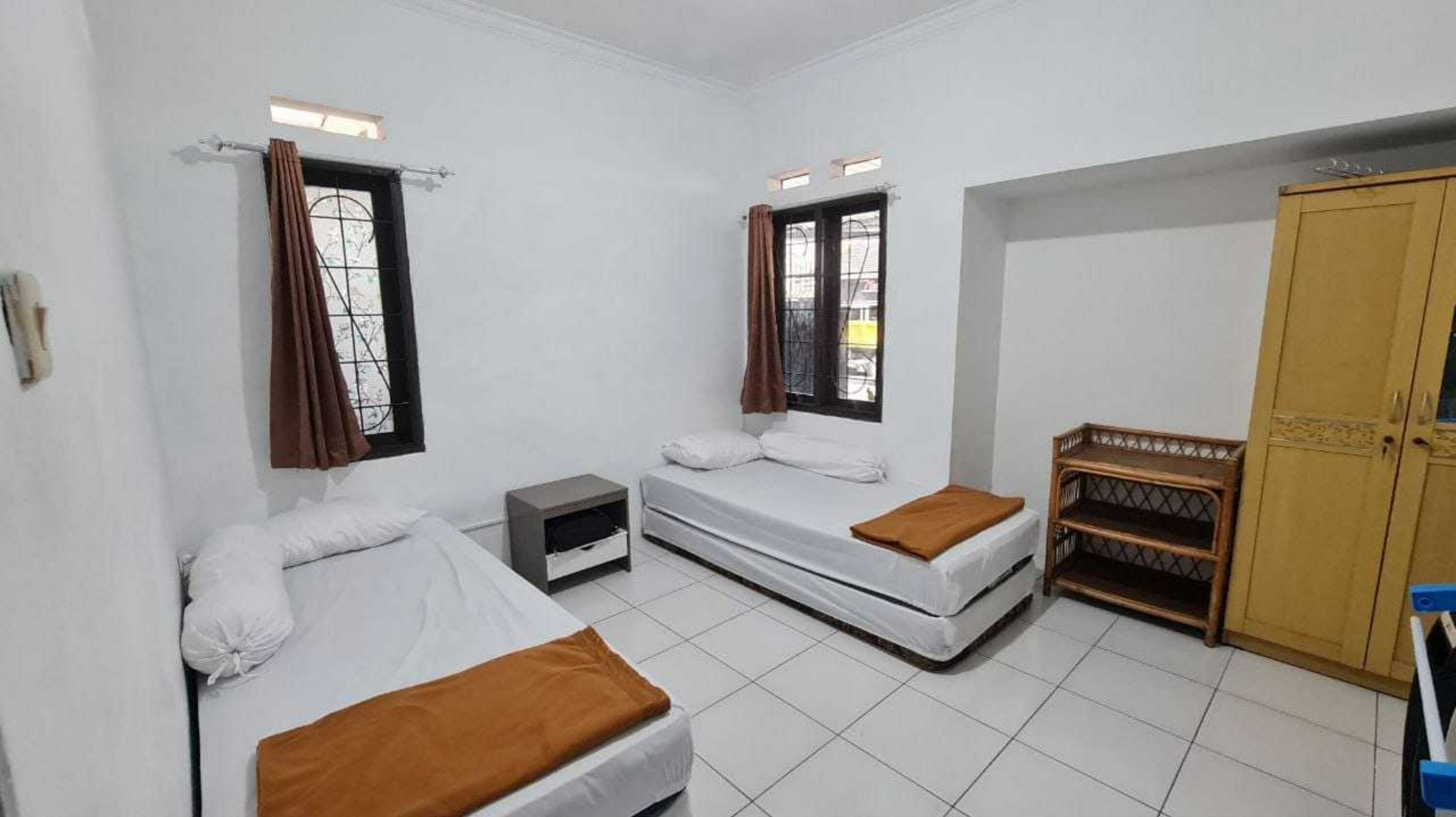 Express O 92035 Rumah Singgah 8B Syariah