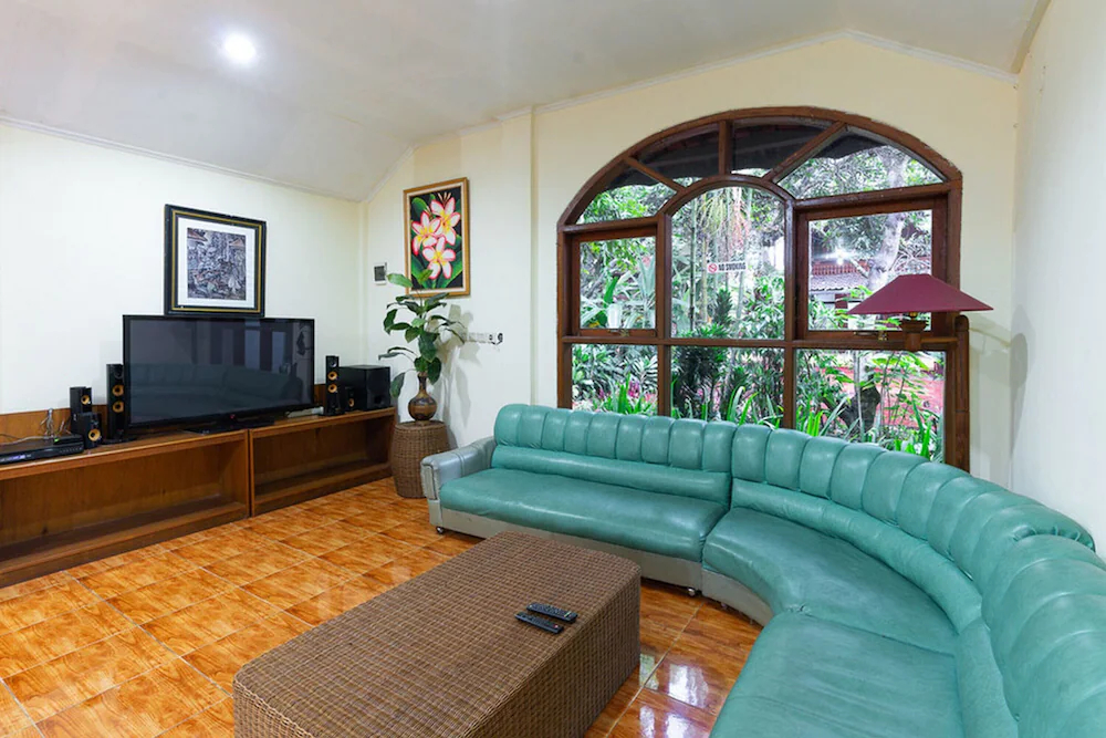 Garden Hostel Dago by RedDoorz