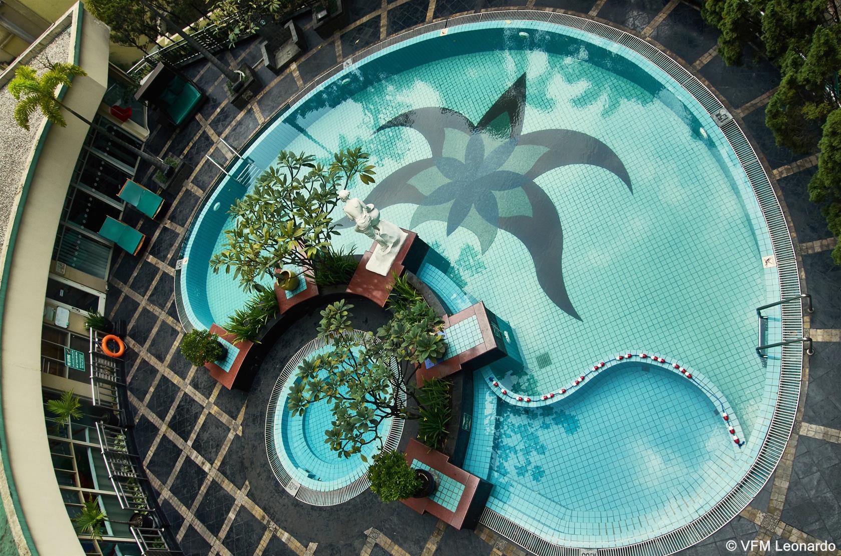 Courtyard Bandung Dago