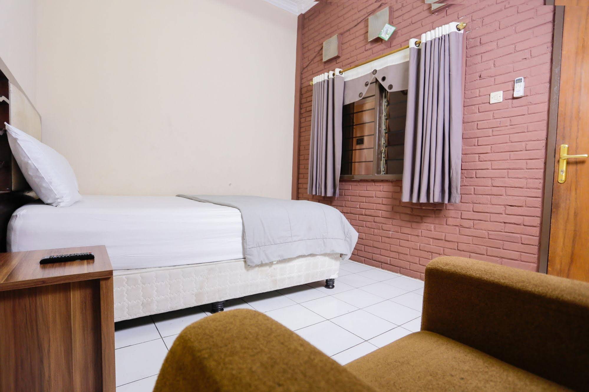 Hotel Acidalia