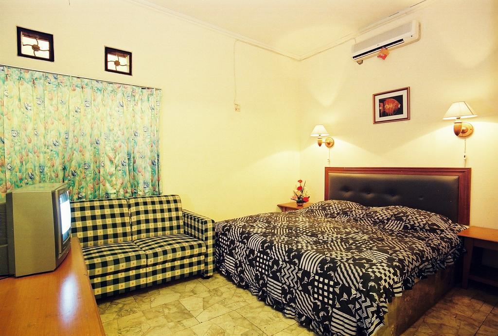 New Bali Indah Hotel Bandung