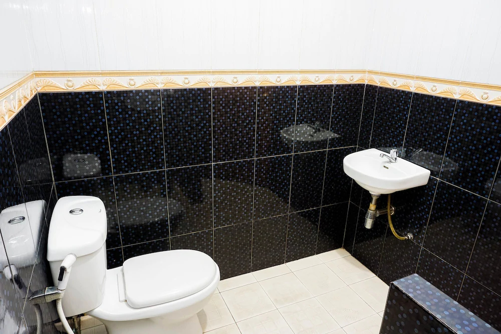 Hotel Cemara Asri by OYO Rooms