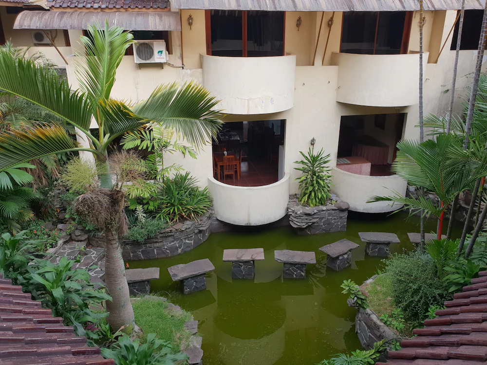 Dequr Hotel Dipati Ukur Mitra by RedDoorz